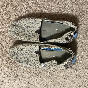 Cheetah Toms
